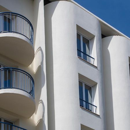 Hotel Amarante Канны Экстерьер фото