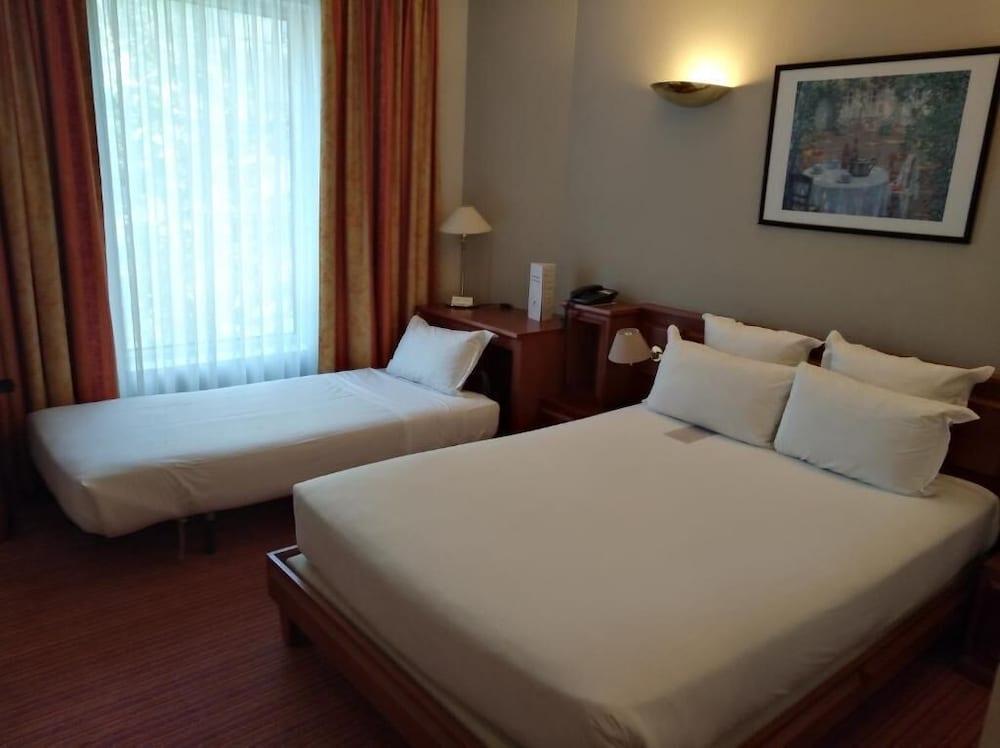 Hotel Amarante Канны Экстерьер фото