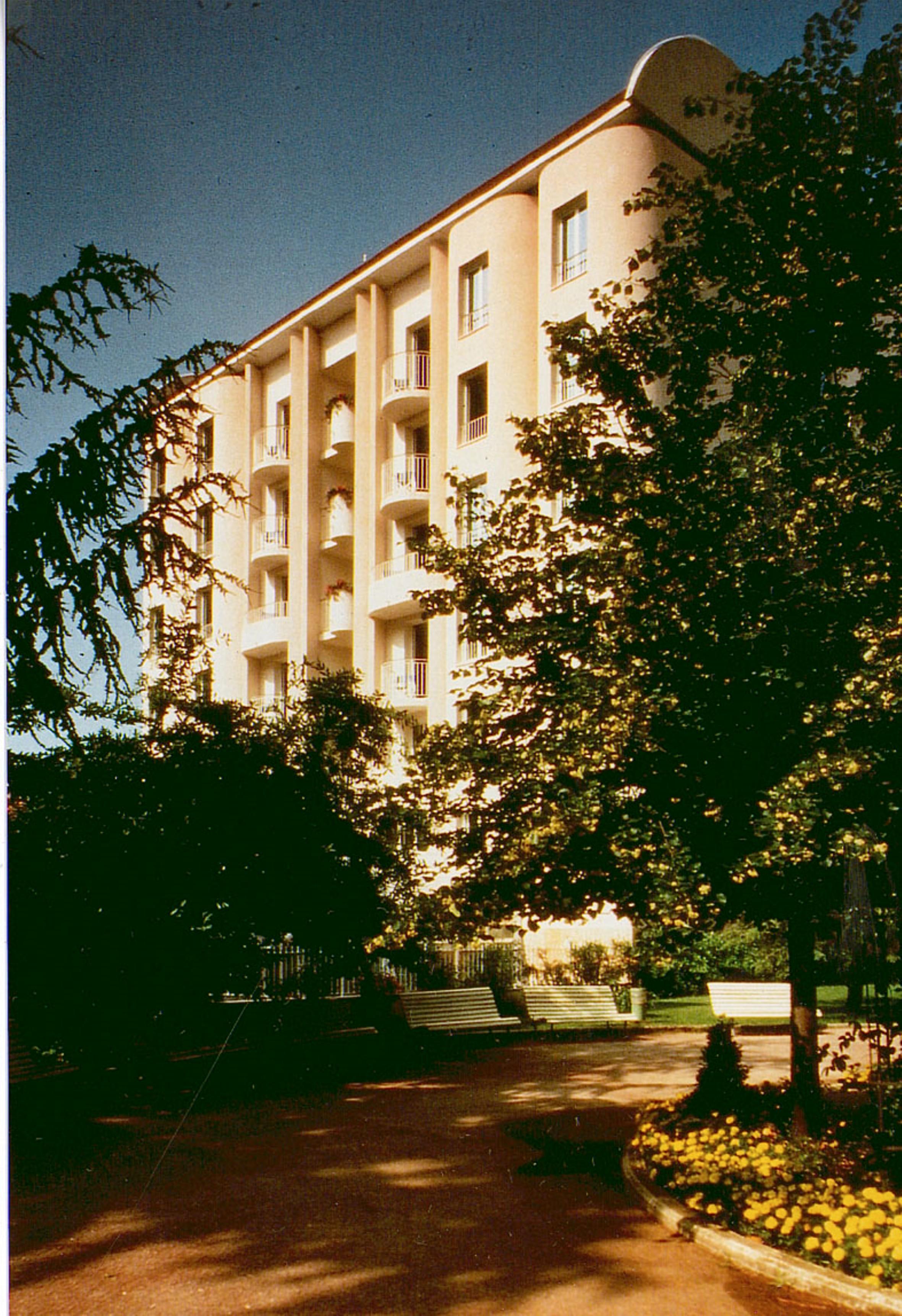 Hotel Amarante Канны Экстерьер фото