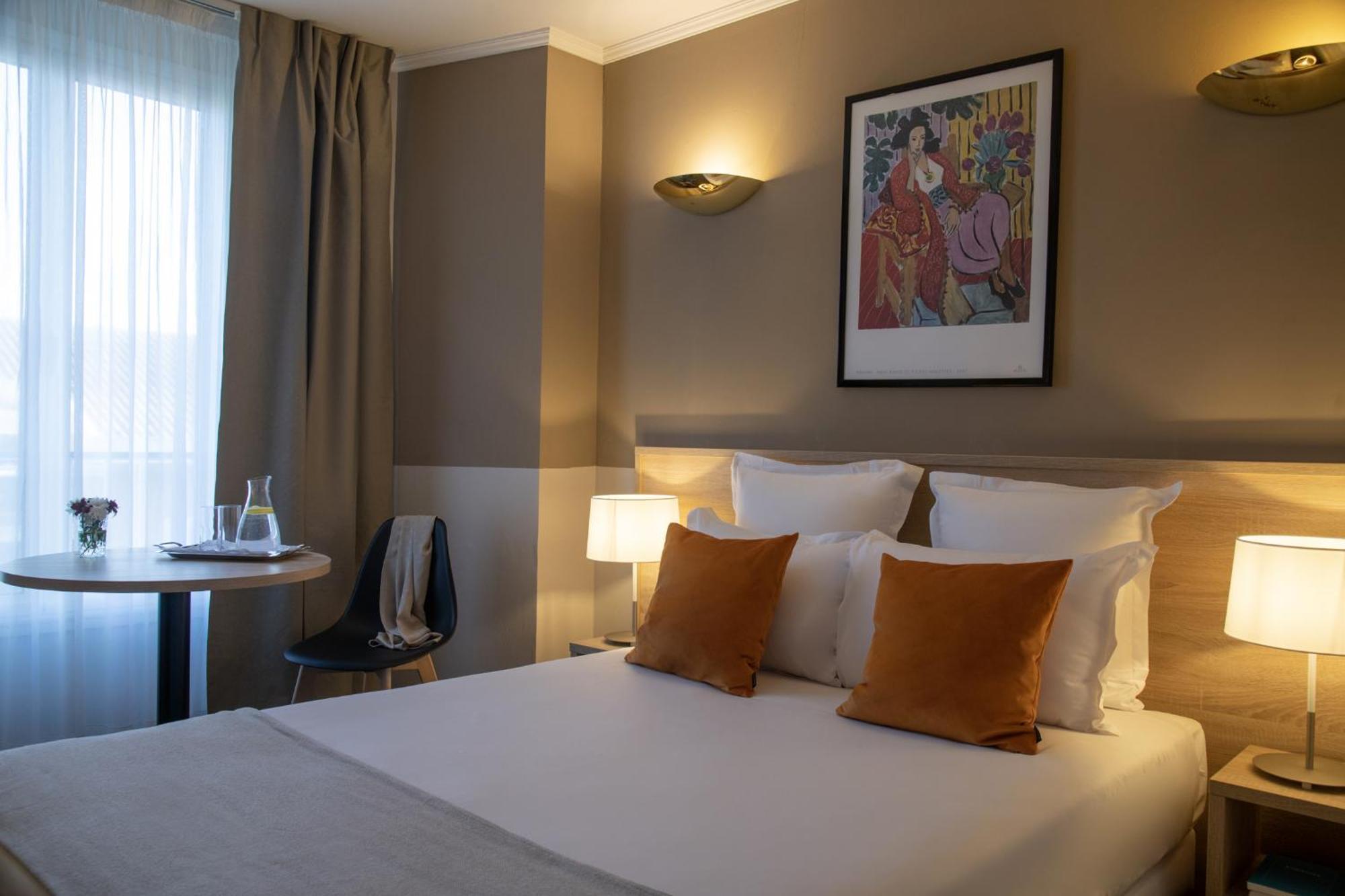Hotel Amarante Канны Экстерьер фото